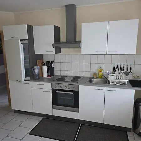 Apartment Hoilday With Large Garden *