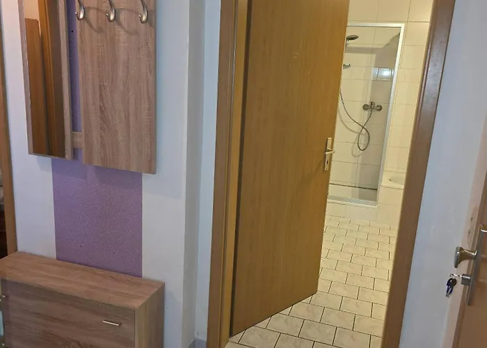 Hoilday With Large Garden Apartment *